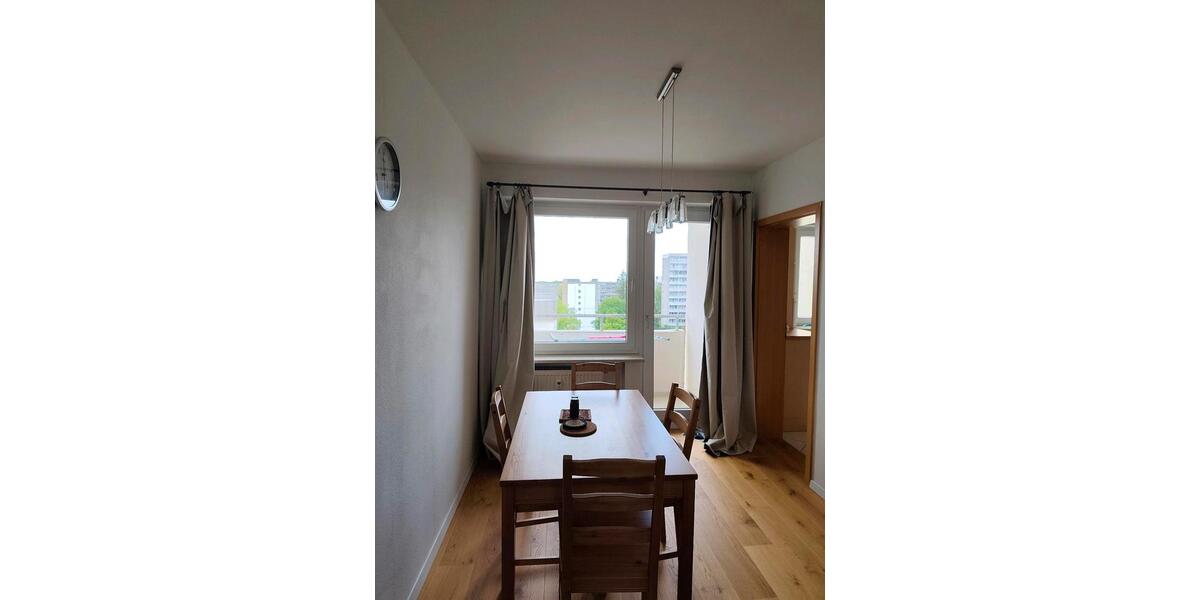 Wohnen auf Zeit Puchheim - 3 Zimmer, 17 m&sup2;, 880&euro; | Angebot:26618084