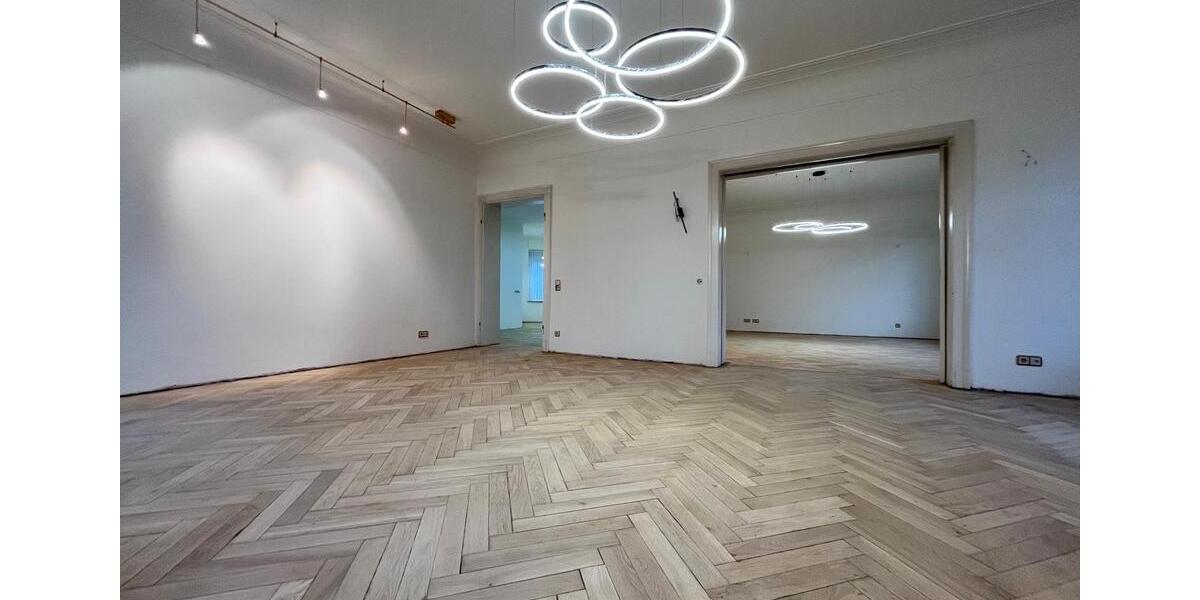 Erdgeschoßwohnung Neunkirchen - 5 Zimmer, 245 m&sup2;, 1.800&euro; | Angebot:25930212