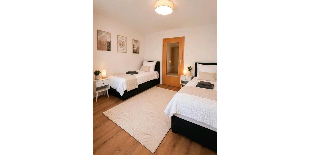 Wohnen auf Zeit Straubing - 3 Zimmer, 85 m&sup2;, 100&euro; | Angebot:26652047