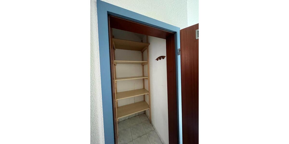 Dachgeschoßwohnung Fellbach Oeffingen - 4 Zimmer, 90 m&sup2;, 1.300&euro; | Angebot:26130840