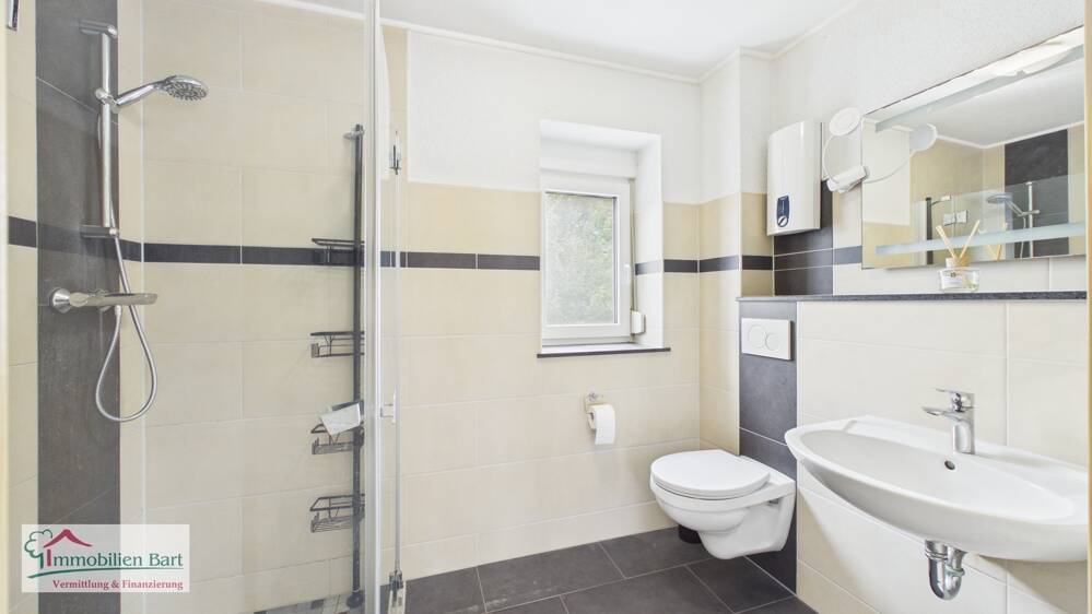 Etagenwohnung Perl / Oberleuken Oberleuken - 3 Zimmer, 90 m&sup2;, 1.050&euro; | Angebot:26568753