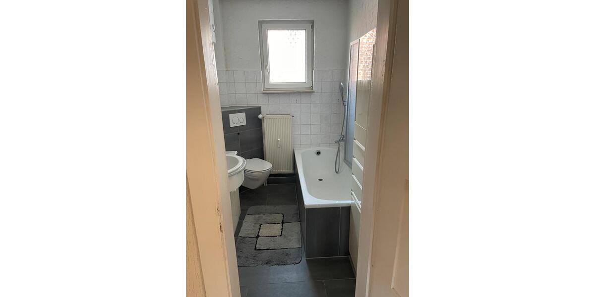 Etagenwohnung Bad König - 5 Zimmer, 136 m&sup2;, 1.100&euro; | Angebot:26493170