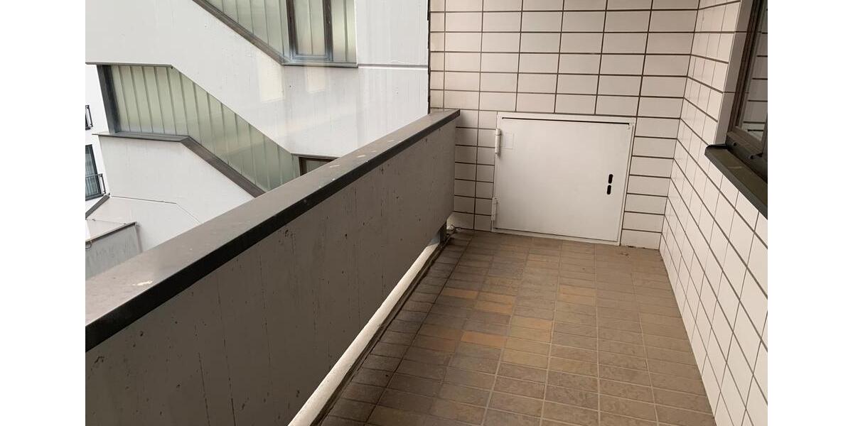 Eitorf-Zentrum: Büro- & Praxisflächen im Zentrum. zimmer