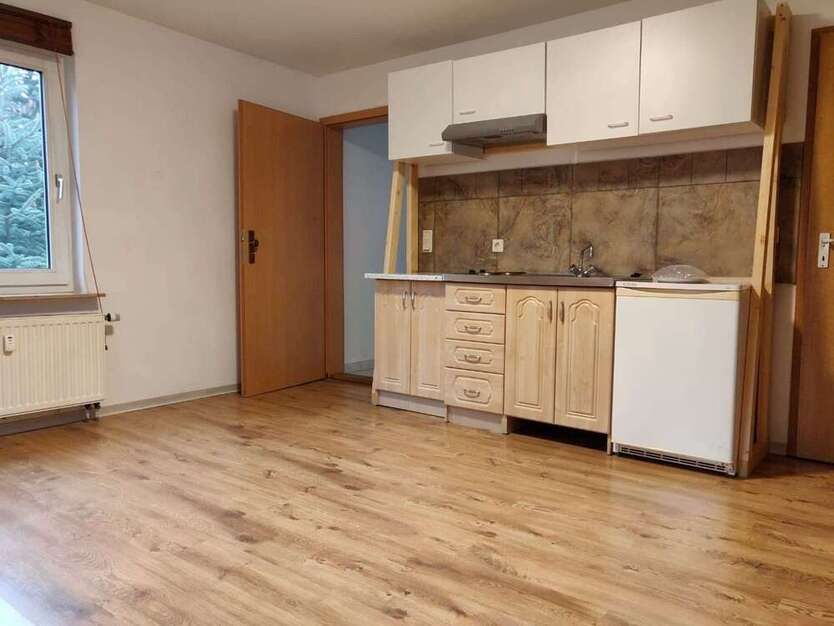 Wohnung zum Mieten in Dresden 335 € 22 m²