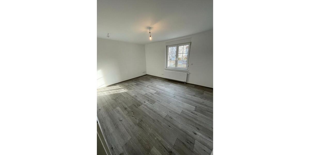 Erdgeschoßwohnung Eilenburg - 3 Zimmer, 77 m&sup2;, 750&euro; | Angebot:26286522