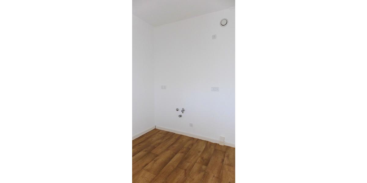 Erdgeschoßwohnung Sondershausen - 2 Zimmer, 52 m&sup2;, 296&euro; | Angebot:26003741