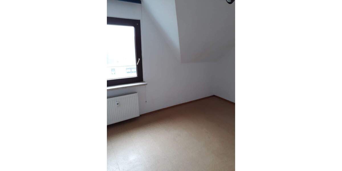 Etagenwohnung Urbar - 2 Zimmer, 35 m&sup2;, 200&euro; | Angebot:25738215