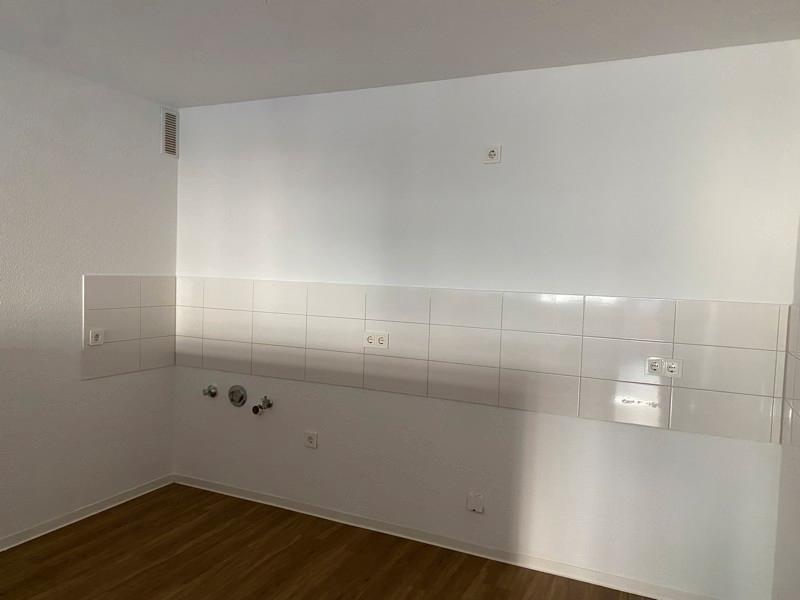 Gemütliche 2-Zi.-Whg. mit offener Küche, modernem Bad und Balkon zimmer