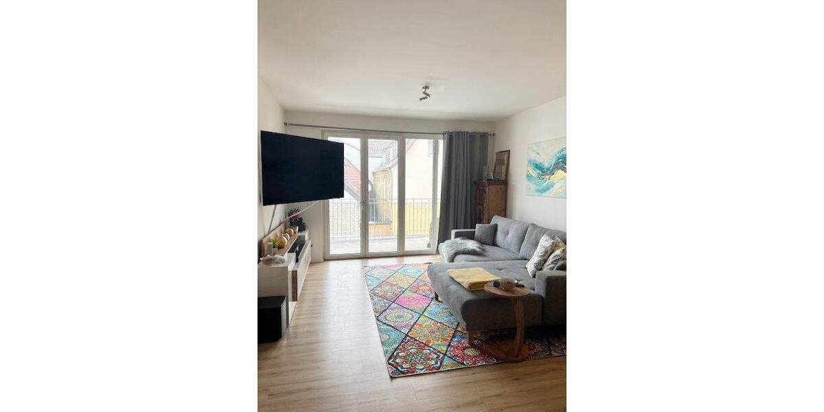 Etagenwohnung Kitzingen - 2 Zimmer, 66 m&sup2;, 710&euro; | Angebot:24727986