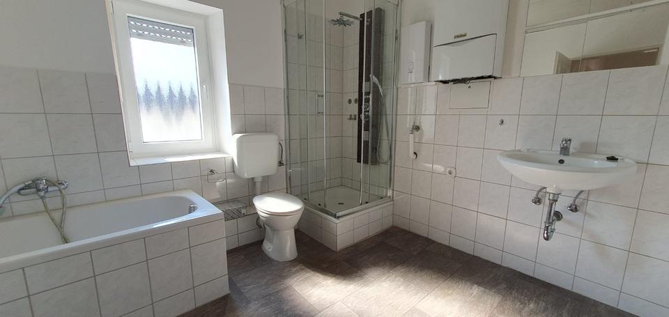 Etagenwohnung Tönisvorst - 3 Zimmer, 80 m&sup2;, 760&euro; | Angebot:25045449