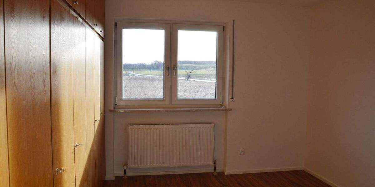 *Wörthsee - sehr hübsche, helle 2-Zimmer-Wohnung mit Balkon und herrlichem Blick 2 zimmer