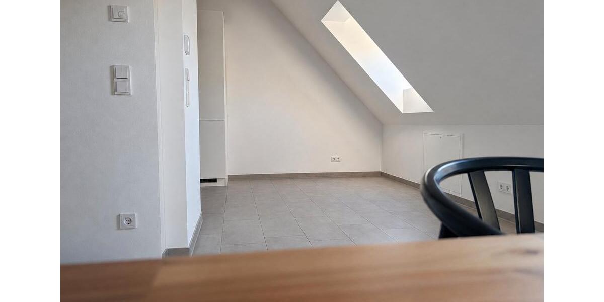 Maisonettenwohnung Tegernheim - 3 Zimmer, 94 m&sup2;, 1.500&euro; | Angebot:26698842