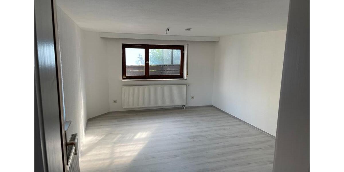 Einfamilienhaus Pfaffenhofen an der Roth - 4 Zimmer, 97 m&sup2;, 1.300&euro; | Angebot:25654870