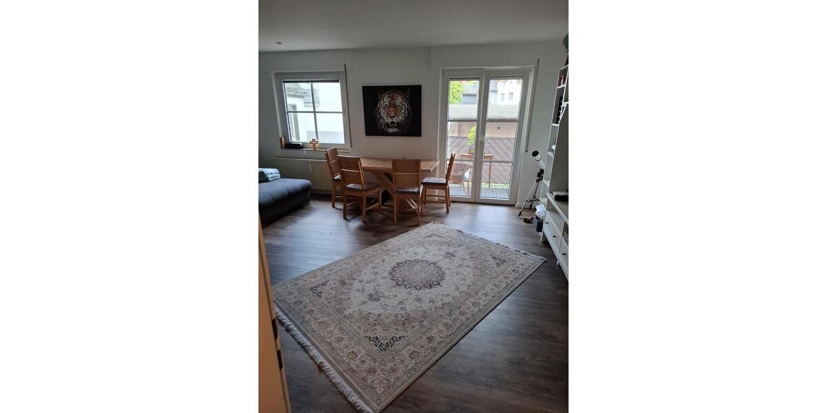 Etagenwohnung Siegen Dillnhütten - 2 Zimmer, 64 m&sup2;, 720&euro; | Angebot:26698629