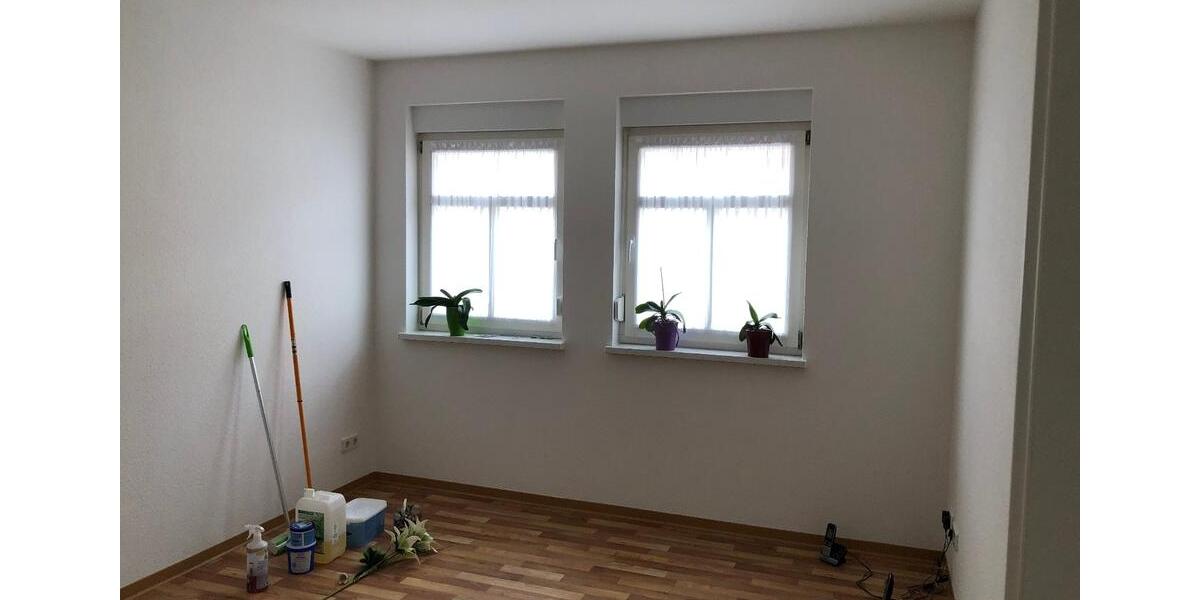 Erdgeschoßwohnung Querfurt - 3 Zimmer, 81 m&sup2;, 650&euro; | Angebot:26489368
