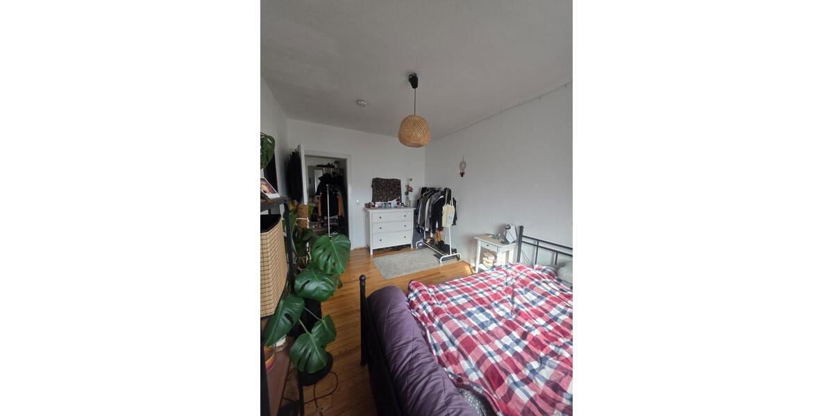 Wohnen auf Zeit Saarbrücken - 2 Zimmer, 23 m&sup2;, 495&euro; | Angebot:25351098