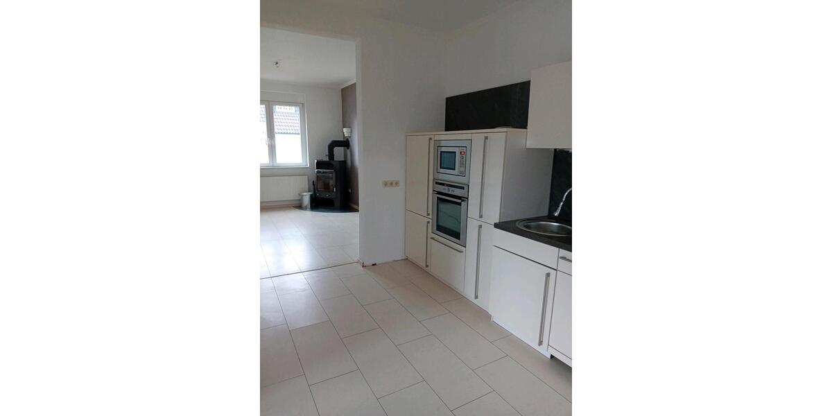 Erdgeschoßwohnung Petershagen - 5 Zimmer, 120 m&sup2;, 1.200&euro; | Angebot:26623812