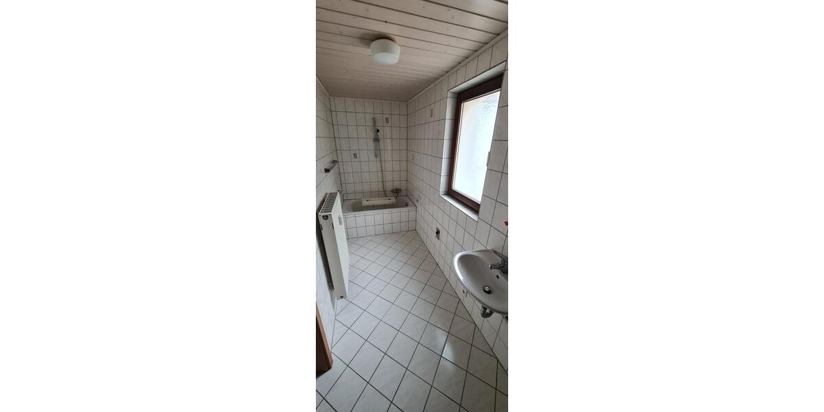 Erdgeschoßwohnung Weilrod - 3 Zimmer, 89 m&sup2;, 800&euro; | Angebot:25807234