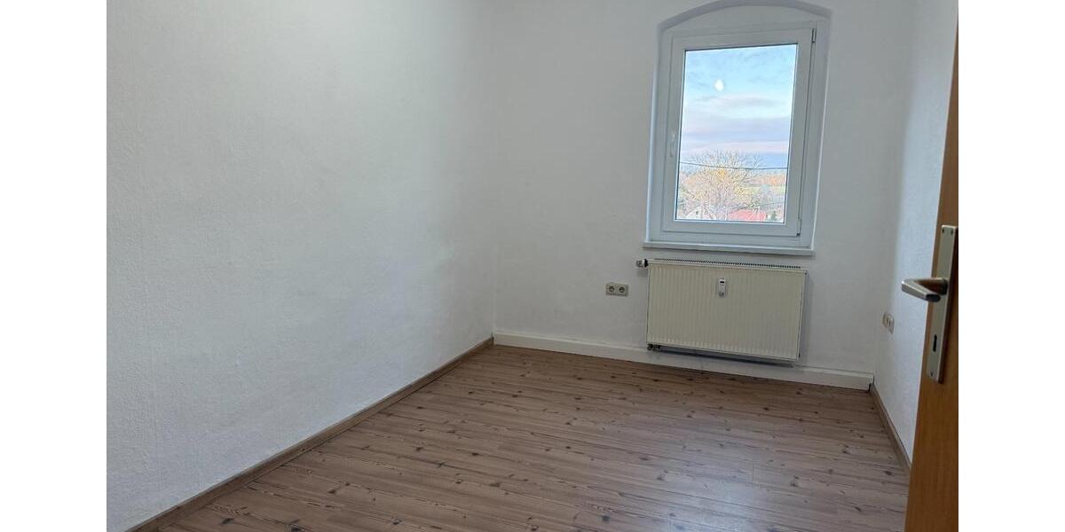 Etagenwohnung Altenberg - 3 Zimmer, 68 m&sup2;, 310&euro; | Angebot:25640288