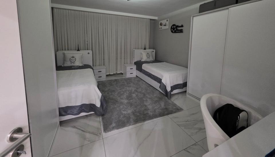 Etagenwohnung Erlensee - 4 Zimmer, 130 m&sup2;, 1.700&euro; | Angebot:24753661