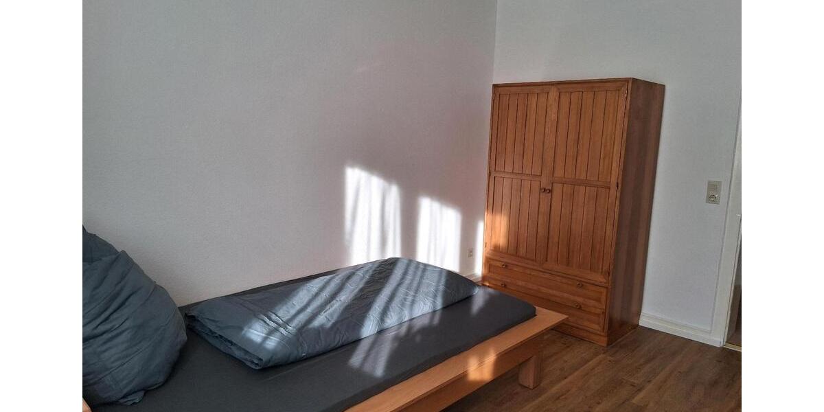 Wohnen auf Zeit Tengen - 3 Zimmer, 70 m&sup2;, 35&euro; | Angebot:24669520