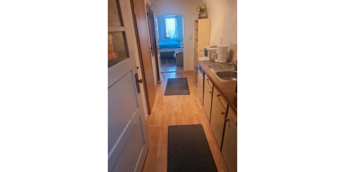 Etagenwohnung Hildburghausen - 2 Zimmer, 32 m&sup2;, 25&euro; | Angebot:19721414