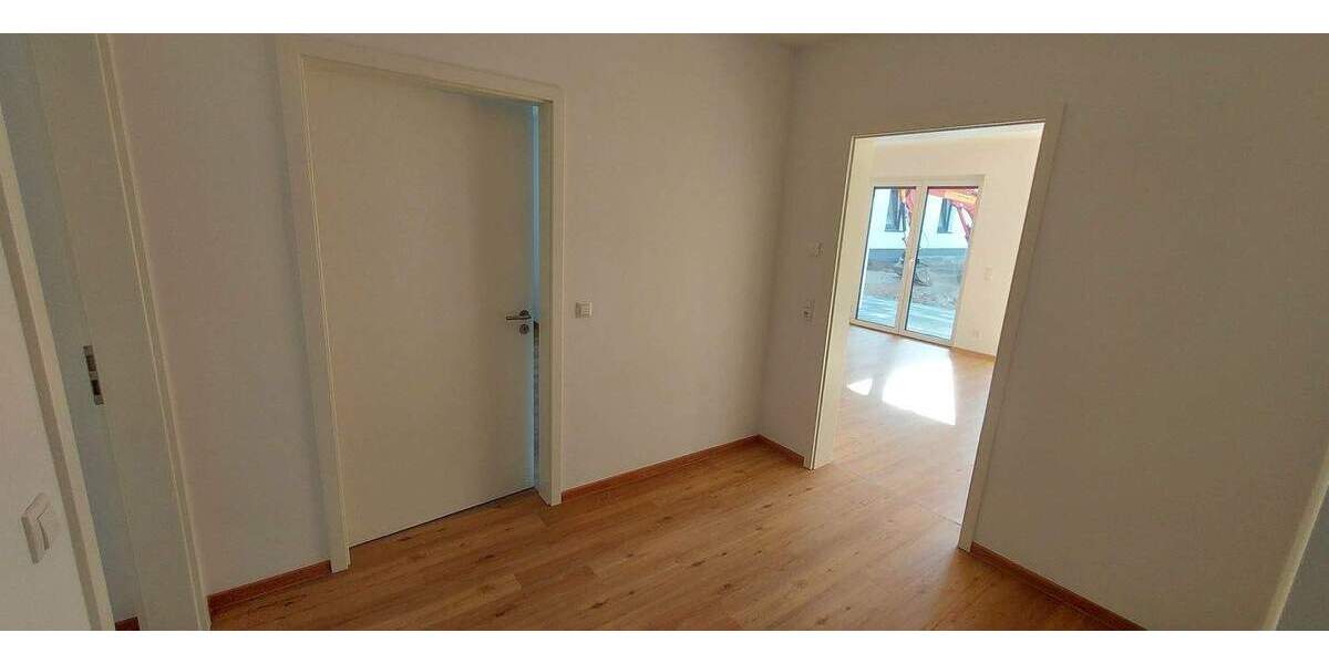 Terrassenwohnung Stralsund Tribseer - 3 Zimmer, 100 m&sup2;, 1.350&euro; | Angebot:26155576