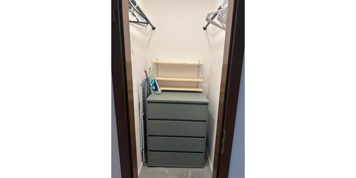 Etagenwohnung Mönchengladbach Nord - 1 Zimmer, 30 m&sup2;, 850&euro; | Angebot:25824112