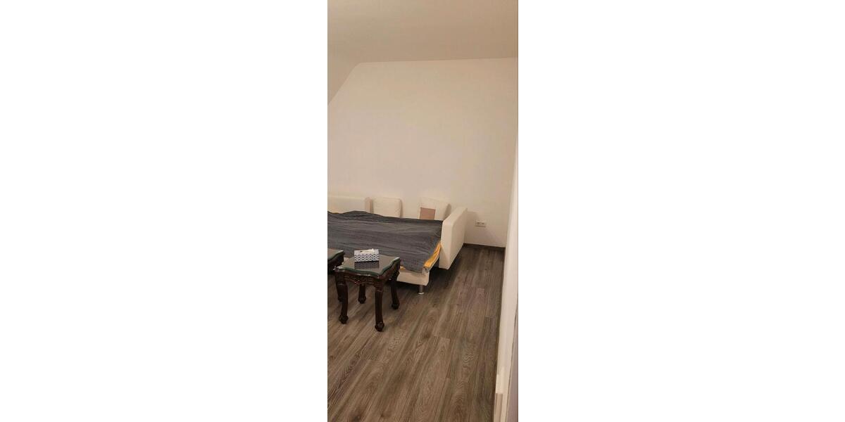 Etagenwohnung Holzheim - 2 Zimmer, 62 m&sup2;, 1.080&euro; | Angebot:26497353