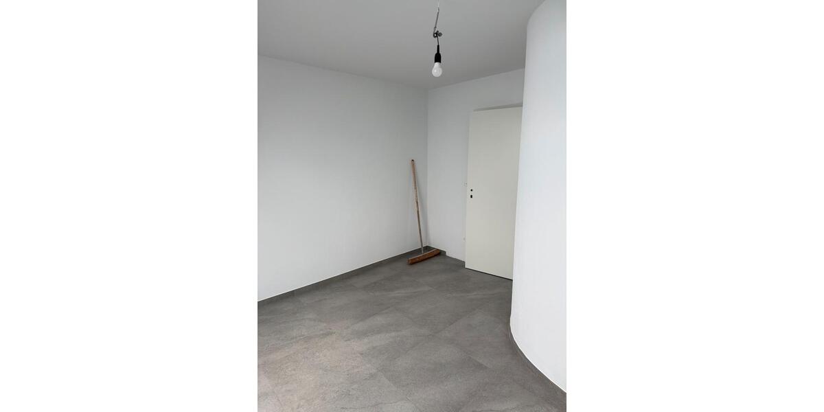 Einfamilienhaus Uersfeld - 5 Zimmer, 135 m&sup2;, 980&euro; | Angebot:24383990