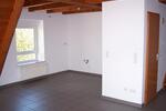 Etagenwohnung Uetze - 4 Zimmer, 100 m&sup2;, 1.010&euro; | Angebot:26326364