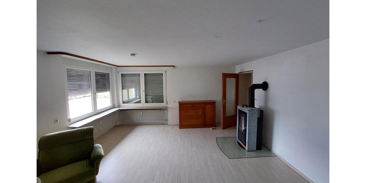 Erdgeschoßwohnung Altensteig - 4 Zimmer, 105 m&sup2;, 859&euro; | Angebot:26252285