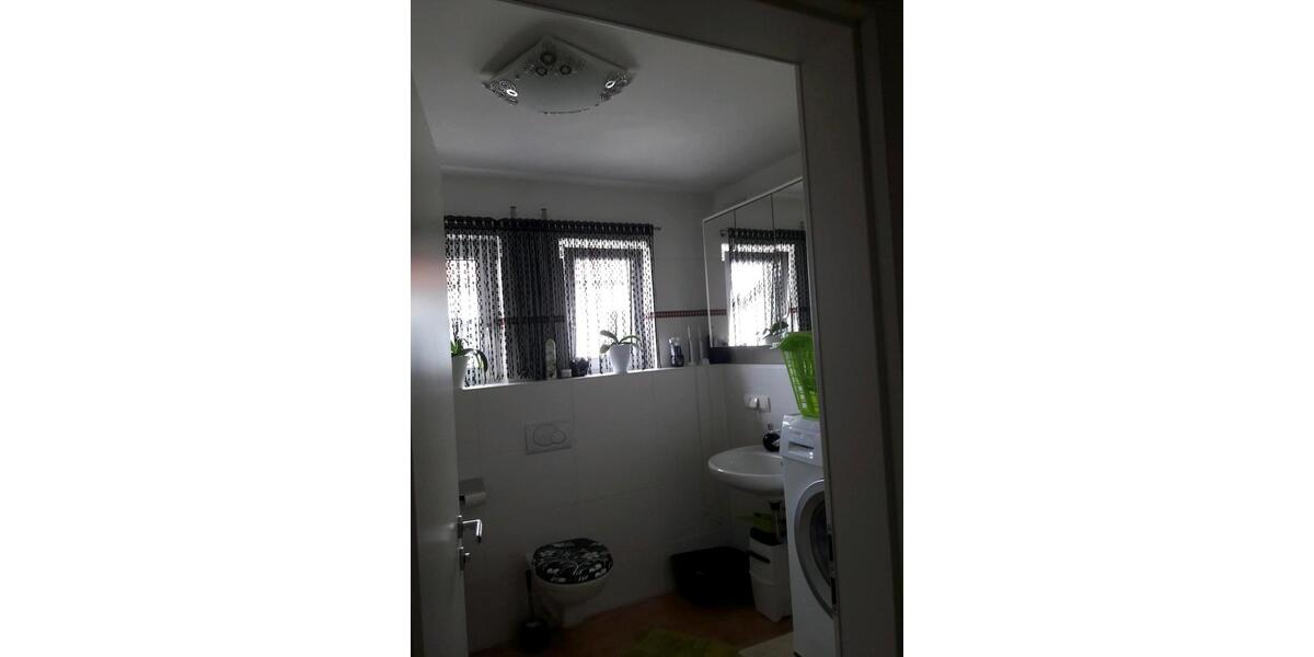 Etagenwohnung Freilassing - 3 Zimmer, 73 m&sup2;, 1.370&euro; | Angebot:24676486