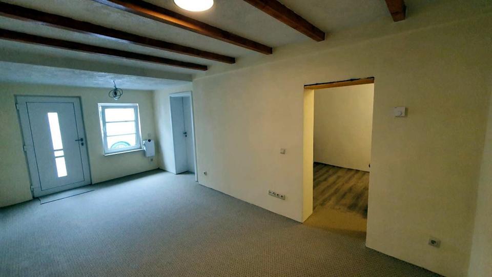 1-Raum-Wohnung zimmer