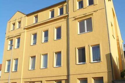 Wohnung Limbach-Oberfrohna Oberfrohna - 2 Zimmer, 75 m&sup2;, 320&euro; | Angebot:26723470
