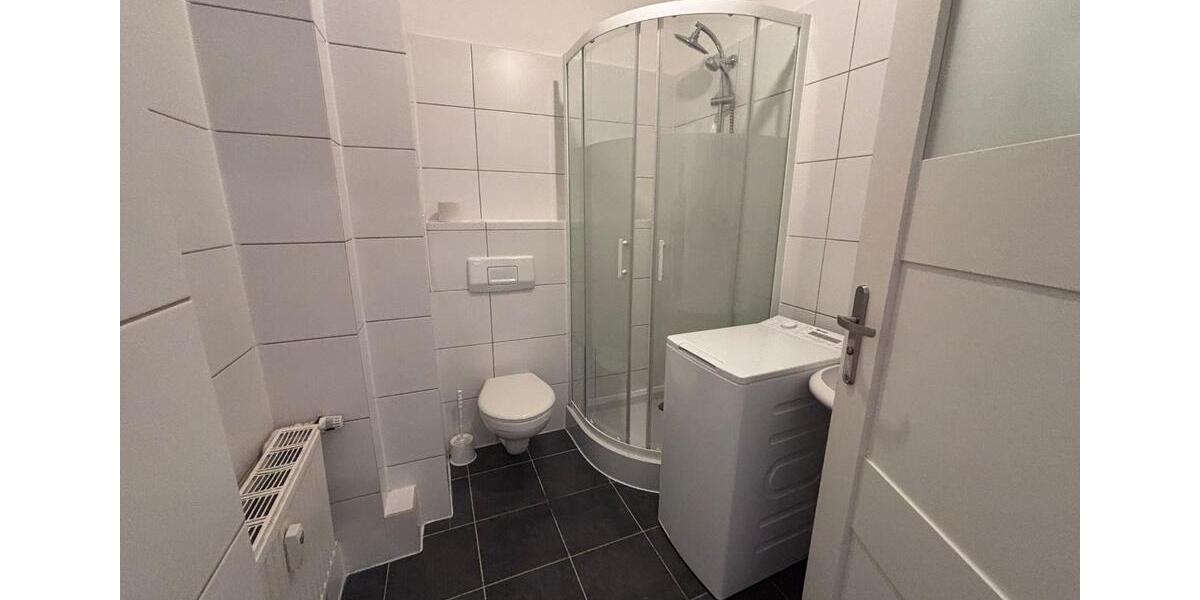 Dachgeschoßwohnung Zeitz - 2 Zimmer, 65 m&sup2;, 800&euro; | Angebot:25392190