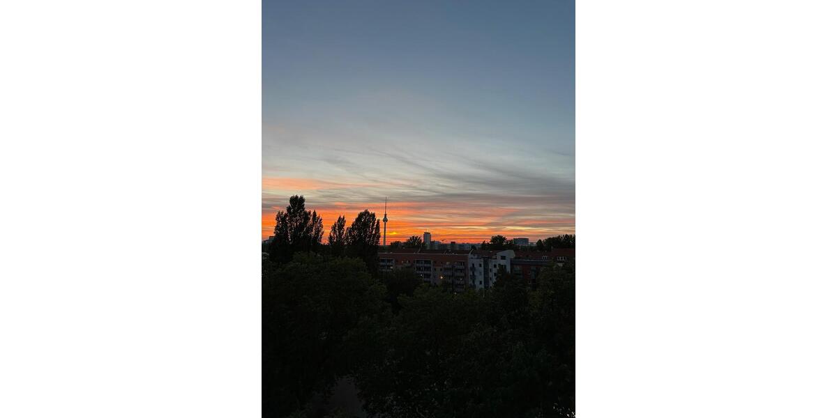 Dachgeschoßwohnung Berlin Friedrichshain-Kreuzberg - 2.5 Zimmer, 64 m&sup2;, 1.500&euro; | Angebot:26663835