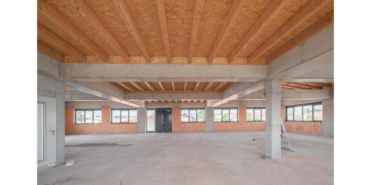 Gewerbeobjekt Donaueschingen - 3.560&euro; | Angebot:21176500