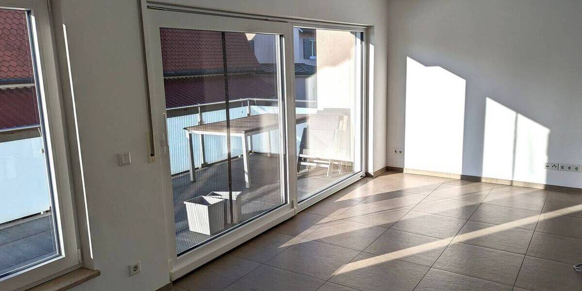 Etagenwohnung Nürnberg Schnepfenreuth - 3 Zimmer, 76 m&sup2;, 1.065&euro; | Angebot:26205287