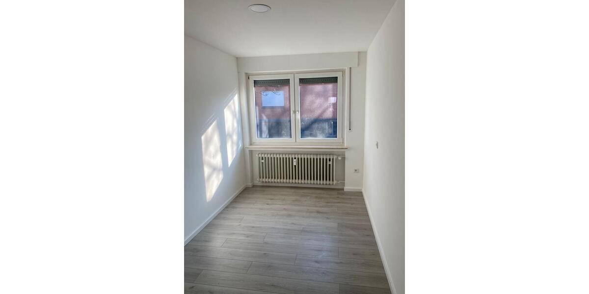 Etagenwohnung Horn-Bad Meinberg Bad Meinberg - 5 Zimmer, 119 m&sup2;, 1.150&euro; | Angebot:25887577