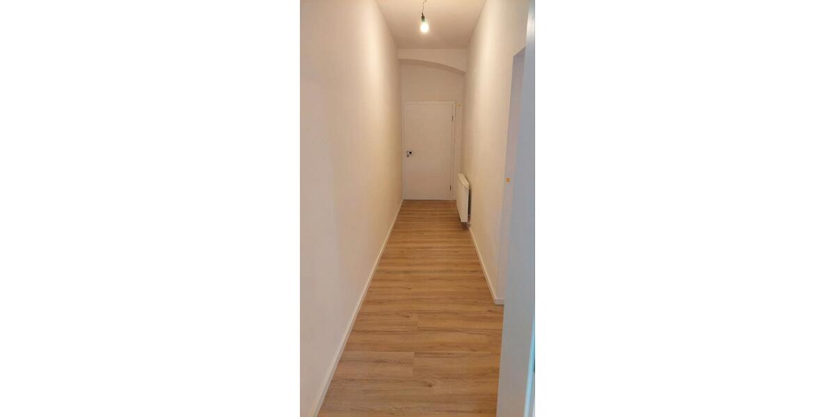 Etagenwohnung Barntrup - 2 Zimmer, 82 m&sup2;, 600&euro; | Angebot:26428246