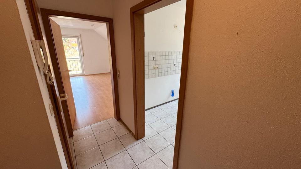 Dachgeschoßwohnung Bad Hersfeld - 2 Zimmer, 55 m&sup2;, 499&euro; | Angebot:26535595