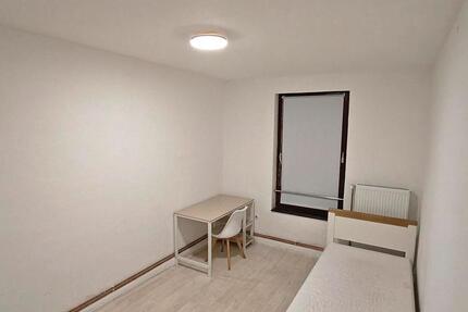 Wohnen auf Zeit Lübeck Sankt Lorenz Nord - 1 Zimmer, 12 m&sup2;, 500&euro; | Angebot:25642578