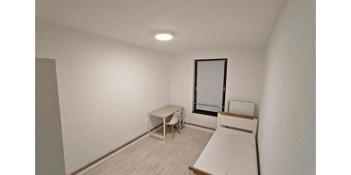 Wohnen auf Zeit Lübeck Sankt Lorenz Nord - 1 Zimmer, 12 m&sup2;, 500&euro; | Angebot:25642578