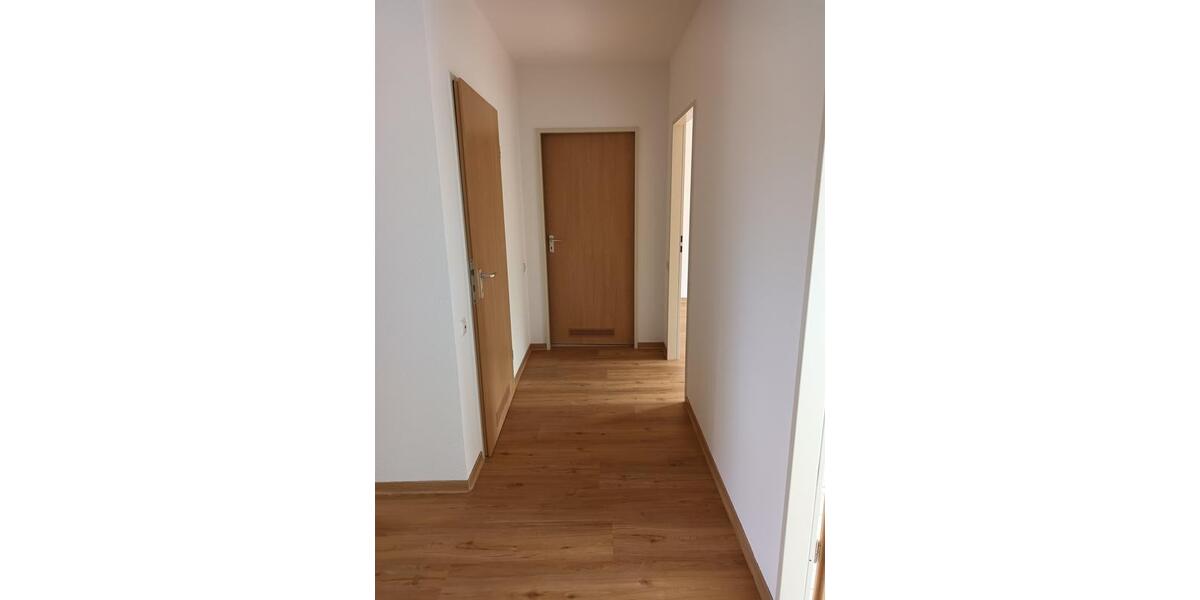 Erdgeschoßwohnung Wolfsburg Almke - 3 Zimmer, 80 m&sup2;, 653&euro; | Angebot:26698894