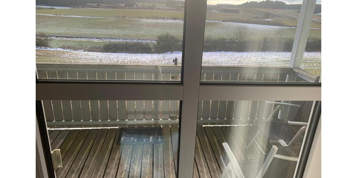 Dachgeschoßwohnung Hollfeld - 3 Zimmer, 80 m&sup2;, 520&euro; | Angebot:25648901