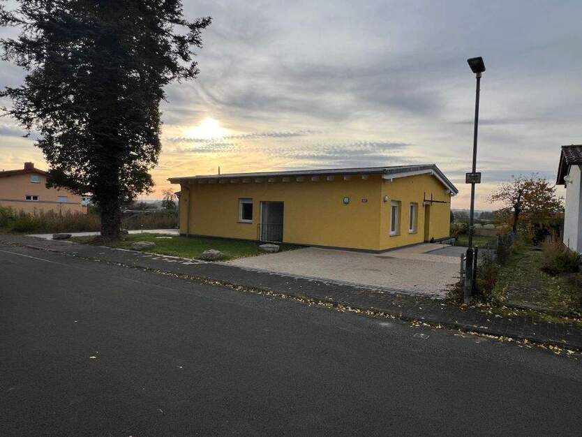 Erstbezug nach Komplettsanierung - Ideal für Senioren mit Gartenteil! 2 zimmer