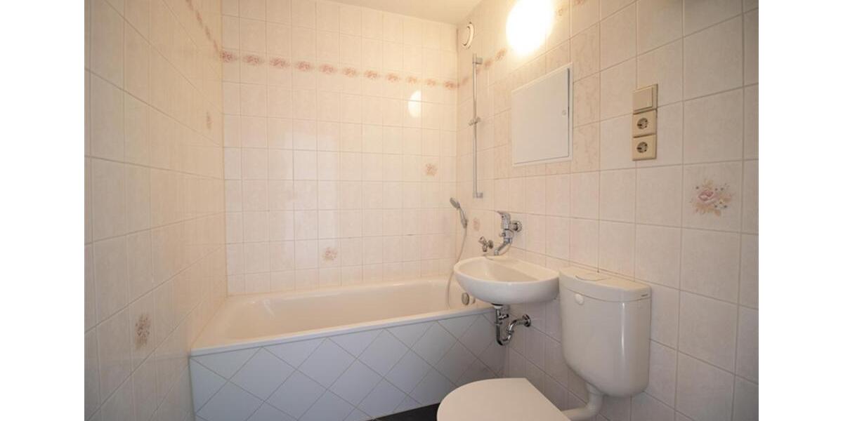 Etagenwohnung Schwarzenberg/Erzgebirge Erzgebirge - 2 Zimmer, 59 m&sup2;, 275&euro; | Angebot:26008272