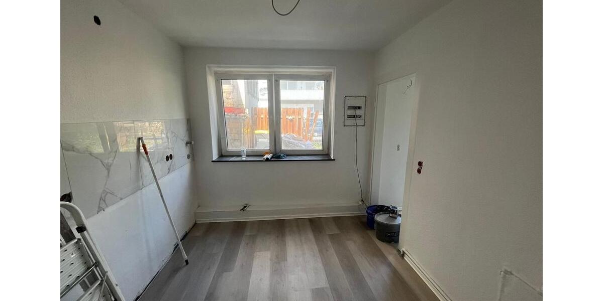 Erdgeschoßwohnung Menden (Sauerland) - 3.5 Zimmer, 76 m&sup2;, 600&euro; | Angebot:25171793