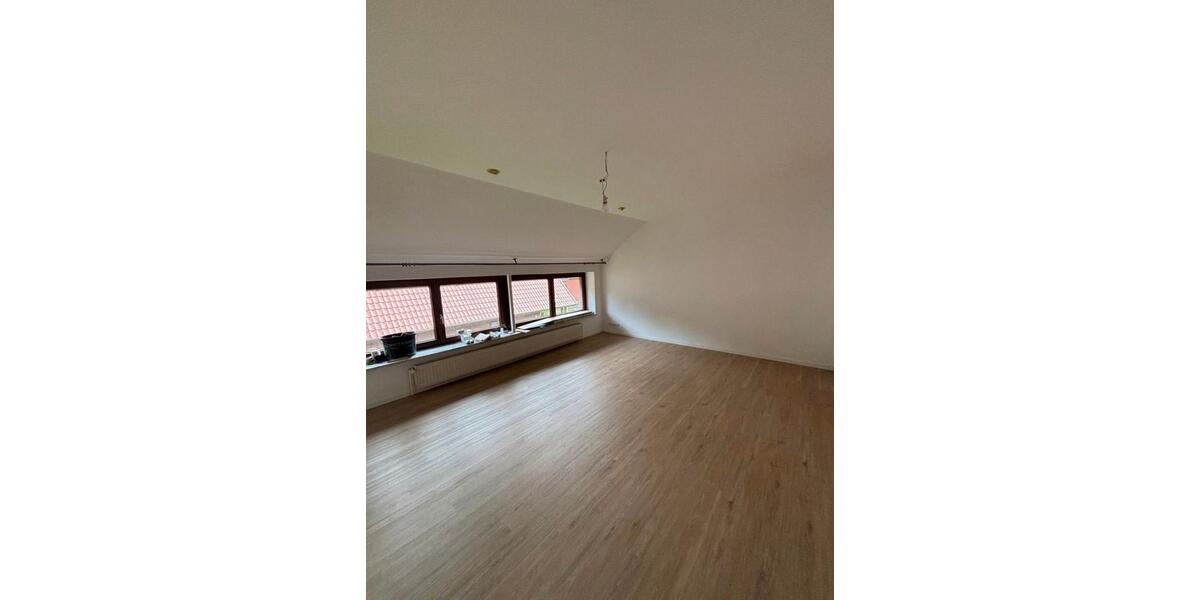 Dachgeschoßwohnung Tarmstedt - 4 Zimmer, 101 m&sup2;, 750&euro; | Angebot:24637461